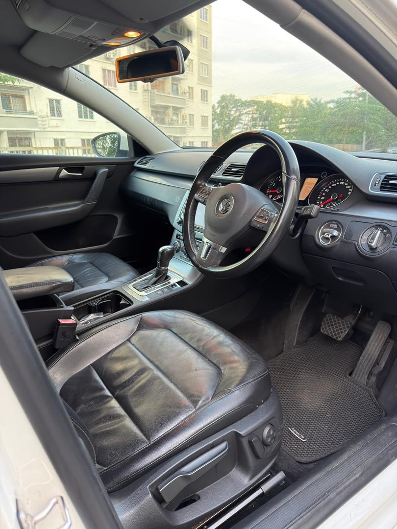 2013 Volkswagen Passat 1.8 TSI photo 5