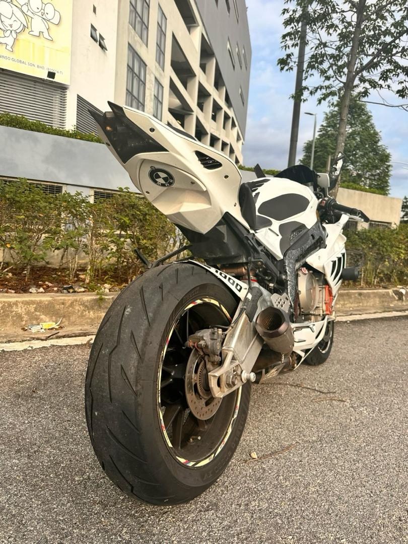 BMW S1000RR photo 6