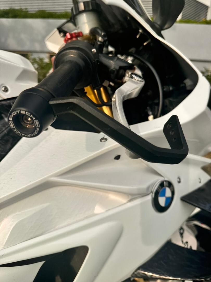 BMW S1000RR photo 11