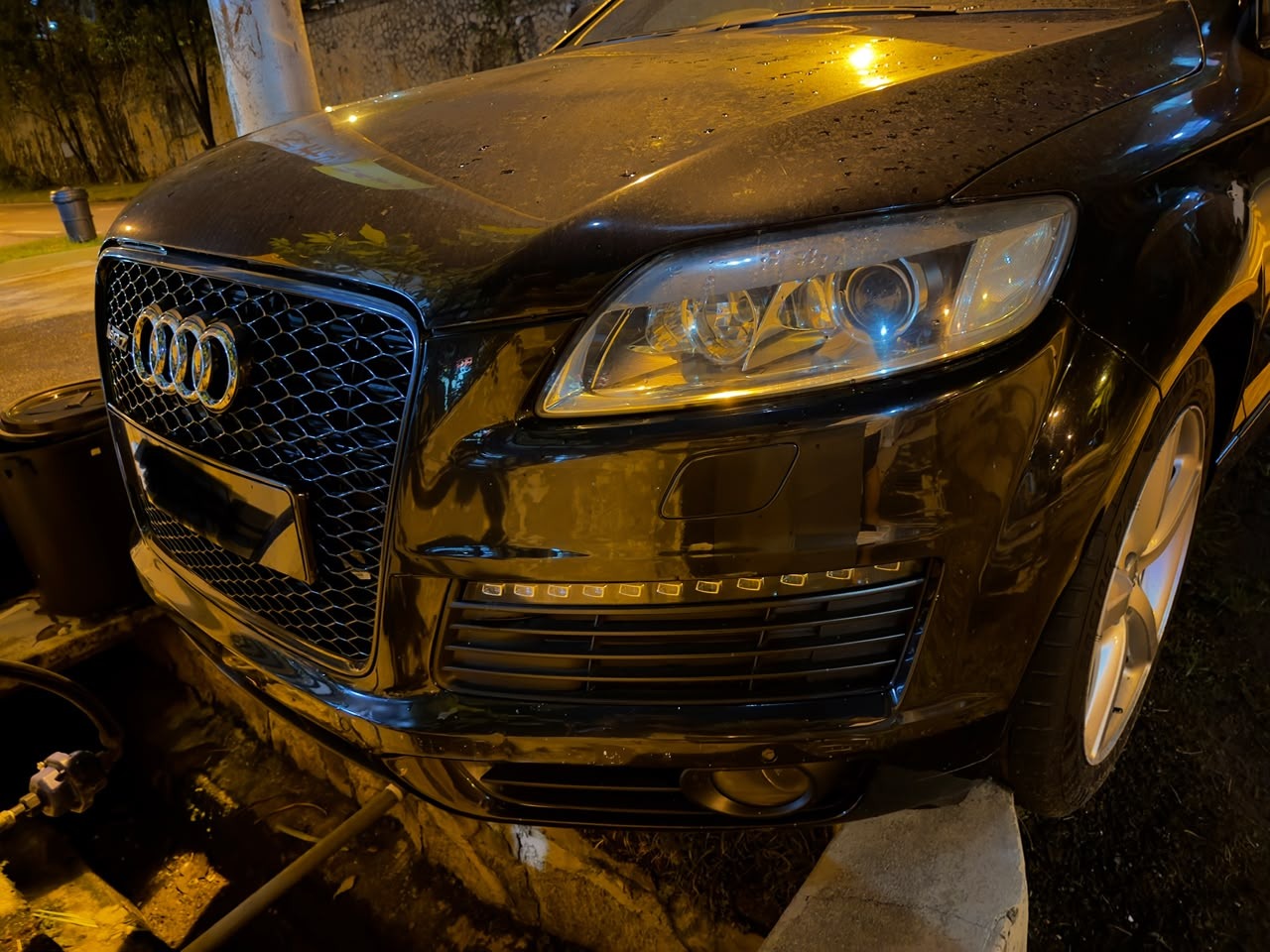 Audi Q7 sold