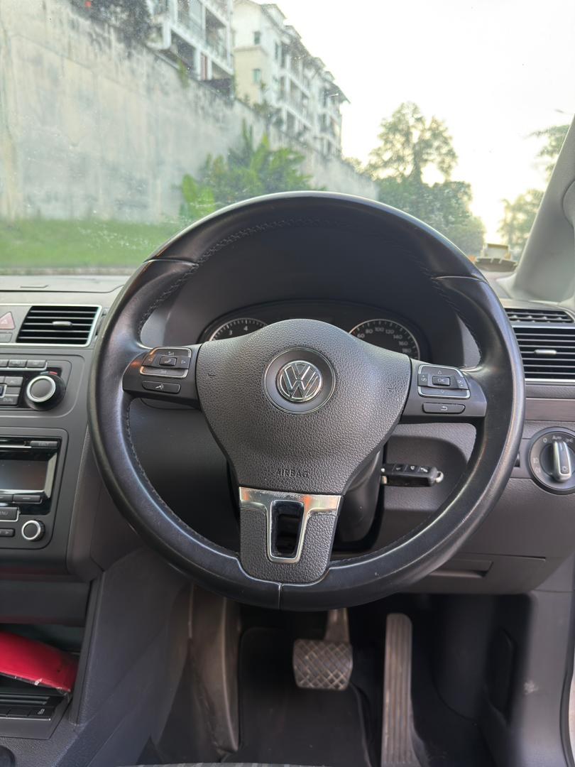 Volkswagen Cross Touran 1.4 TSI photo 6